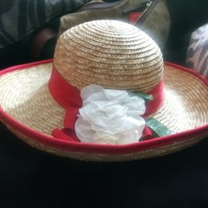 Straw hat
